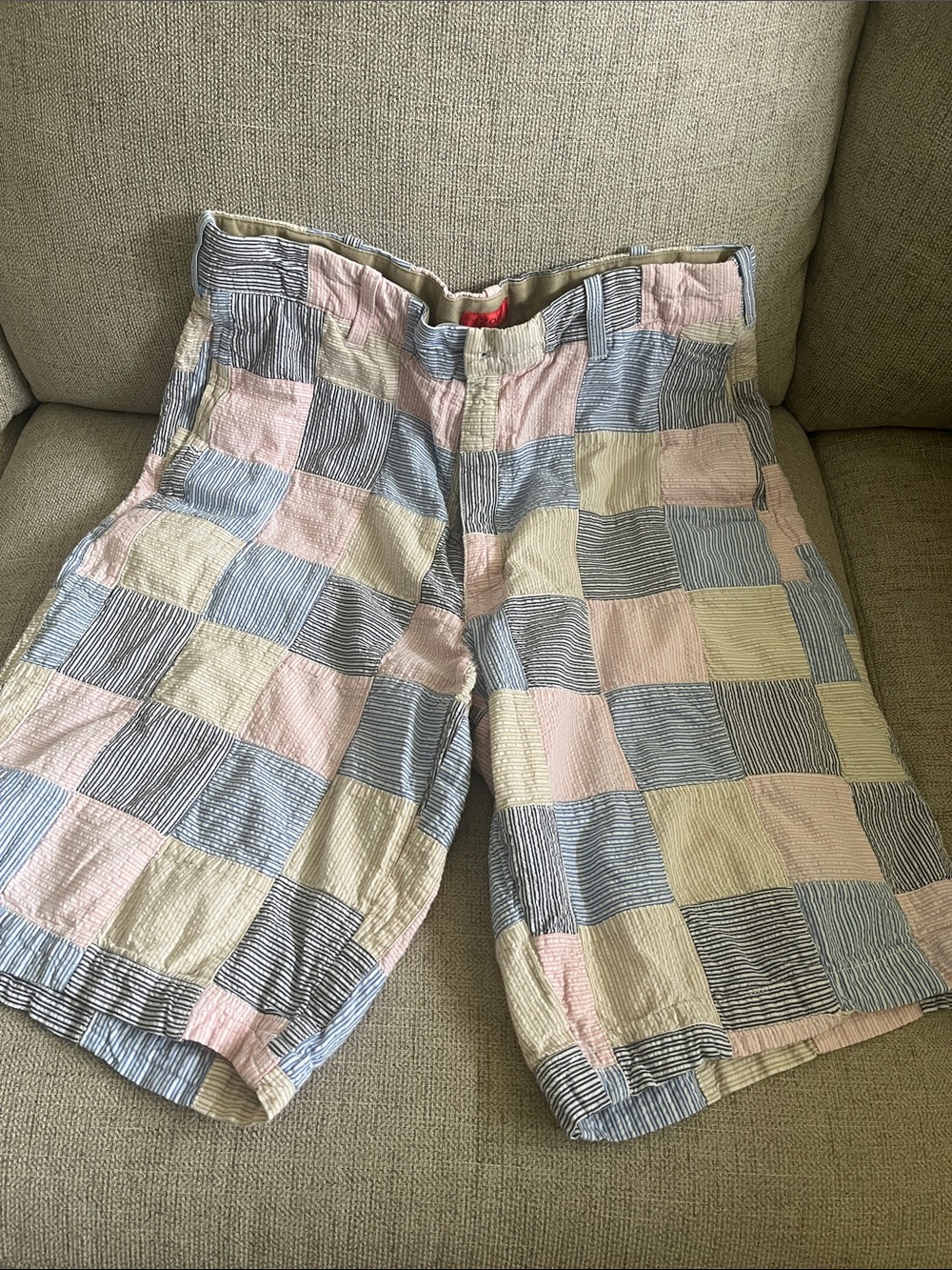 Men’s Izod shorts